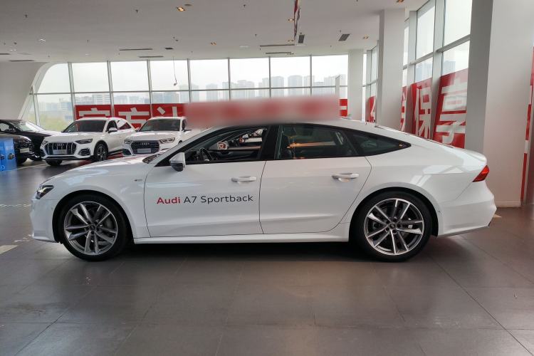 Used Audi A7 2024 45 TFSI Prestige Edition
