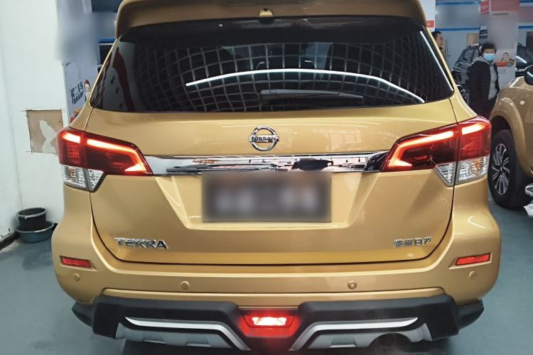 Used Nissan Terra 2018 2.5L Automatic 2WD Smart Enjoyment Version
