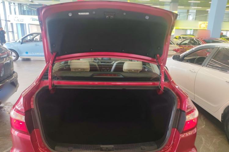 Used CHANGAN Alsvin V7 2015 1.6L Automatic Enjoyment Model China IV Standard