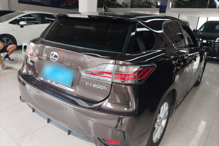 Used Lexus CT 2014 CT200h Elite Edition Monochrome Rear Right 45 Deg