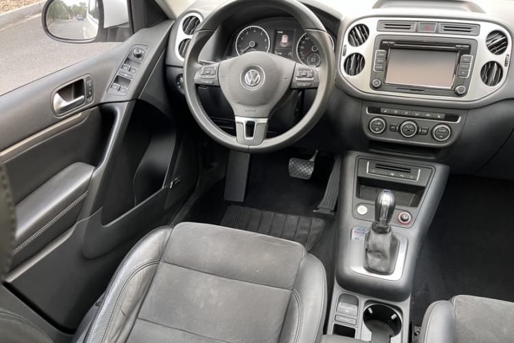 Used Volkswagen Tiguan L 2015 2.0 TSI Automatic All-Wheel Drive Flagship Edition