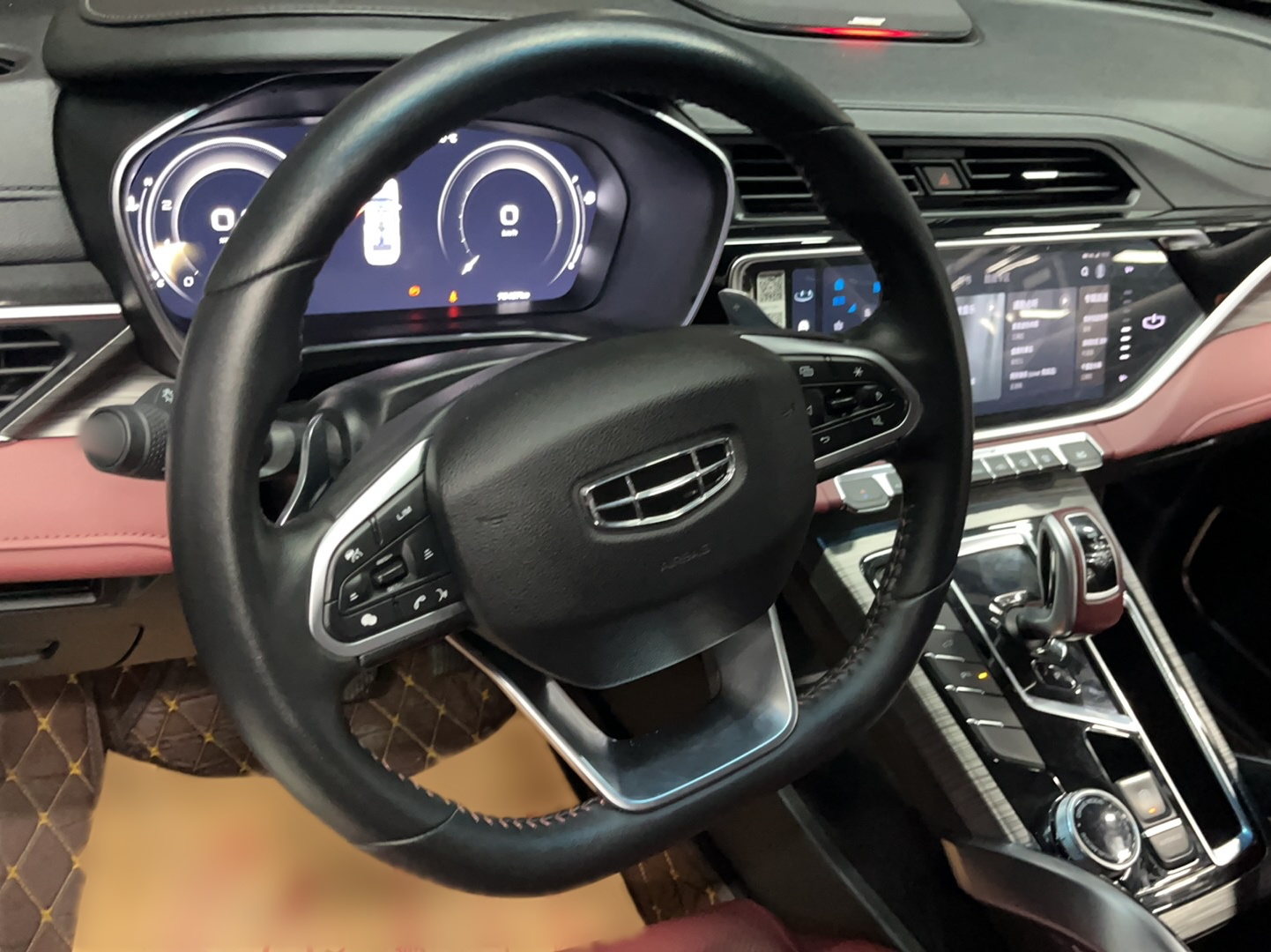 Geely Auto Emgrand X7 Sport 2022 Boyue X 1.8TD DCT ZhiZun Edition — снимка 8