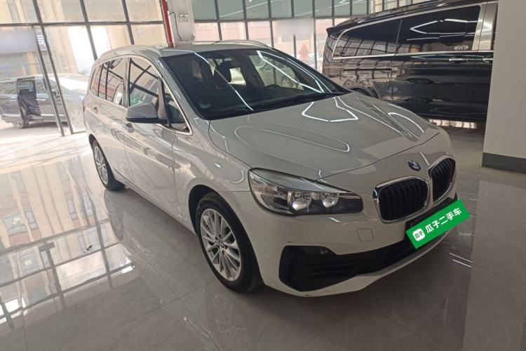 Used BMW 2 Series Gran Tourer 2019 220i Leading Model Front Right 45 Deg