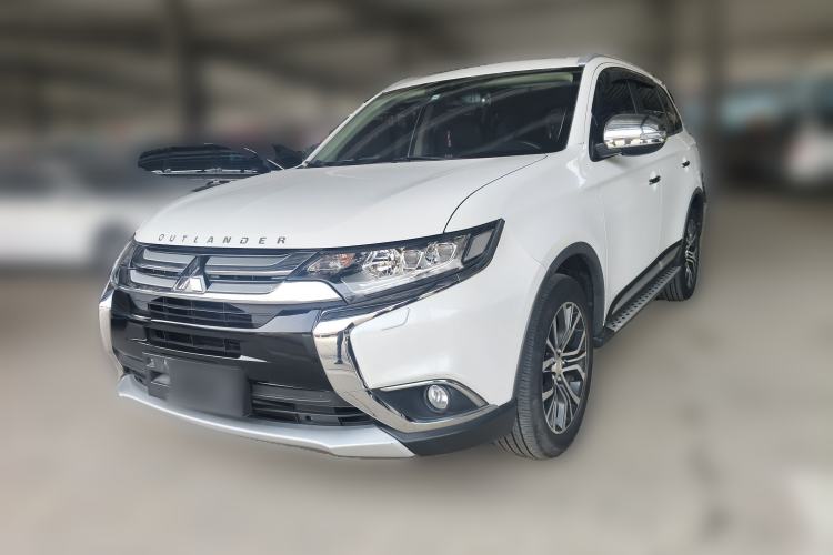 Used Mitsubishi Outlander 2016 2.4L 4x4 Luxury Edition 7-Seater