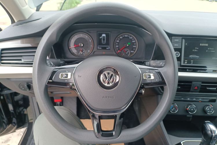 Used Volkswagen Lavida 2018 1.5L Automatic Comfort Edition China V Standard Steering Wheel