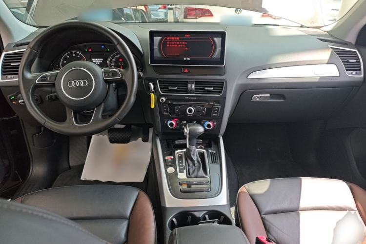 Used Audi Q5 2017 Plus 40 TFSI Technology Model