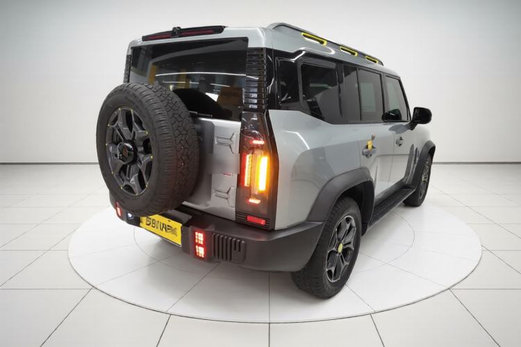 Used JETOUR Traveler 2023 2.0T All-Wheel Drive CrossPRO+ Rear Right 45 Deg