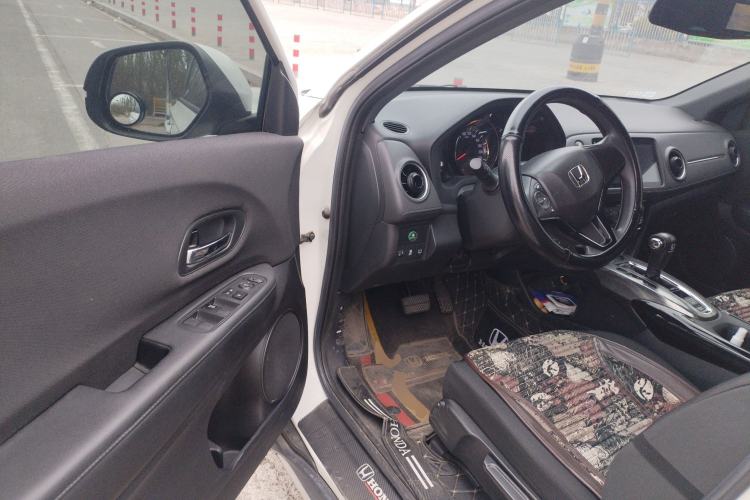 Used Honda XR-V 2021 1.5L CVT Classic Edition Driver Seat