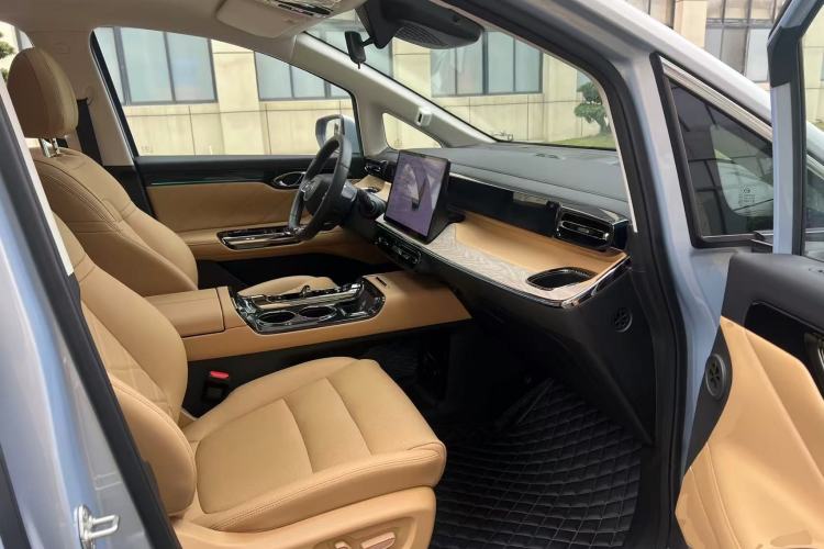 Used GAC Trumpchi E8 New Energy 2024 150km MAX+