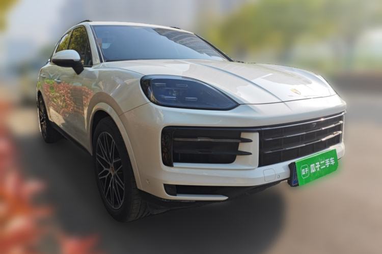 Used Porsche Cayenne 2024 Cayenne 3.0T Front Right 45 Deg