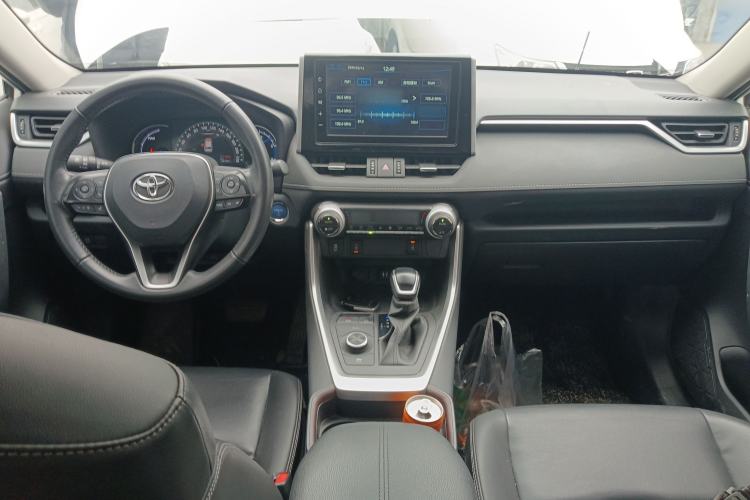 Used Toyota RAV4 2020 Dual-Engine 2.5L E-CVT 4x4 Elite PLUS Edition
