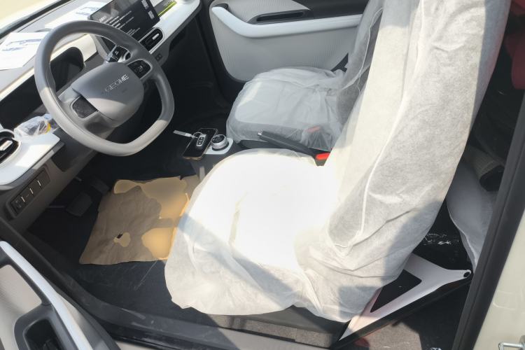 Used Geely Galaxy Panda 2025 210 km – Yuanqi Bear