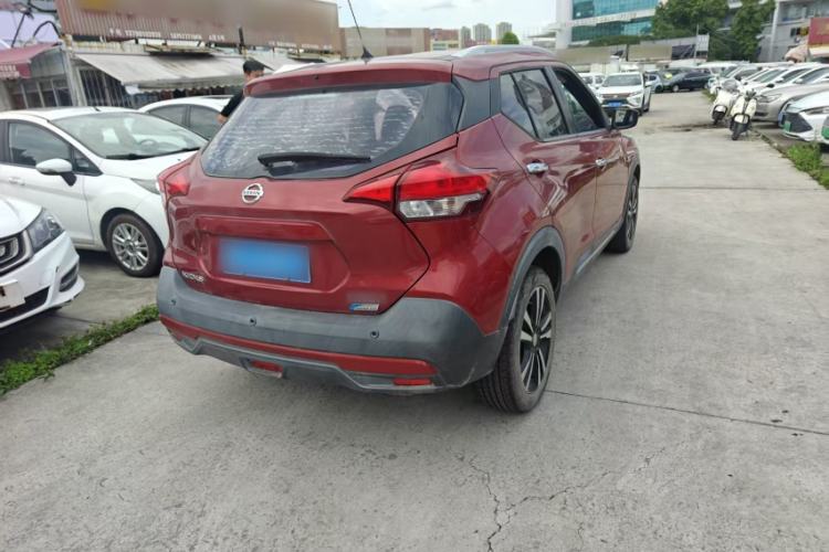 Used Nissan Kicks 2018 1.5L CVT Smart Connect Luxury Edition
