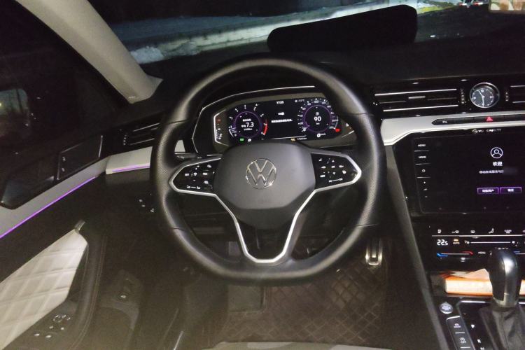 Used Volkswagen Magotan 2023 2 Million Units Limited Edition 330TSI DSG Leading Version