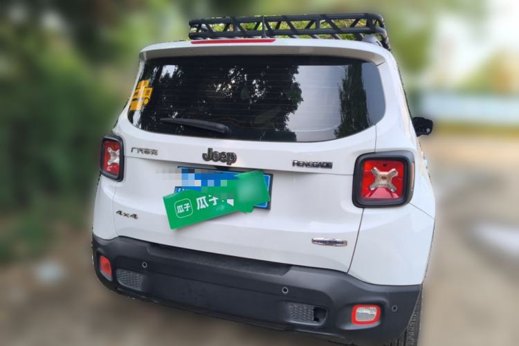 Used Jeep Renegade 2017 180TS Automatic Four-Wheel Drive Superior Edition