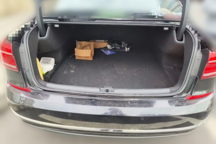 Used Volkswagen Passat 2016 330TSI DSG Prestige Edition Trunk