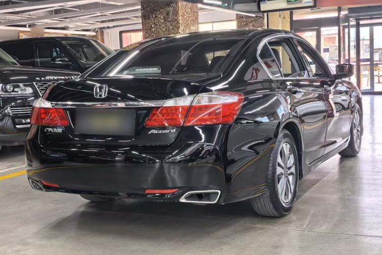 Used Honda Accord 2015 2.0L LXS Elite Edition Exterior 5