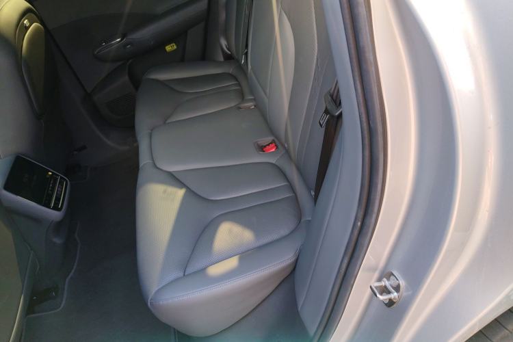 Used XPeng G7 2025 Model—602 Long Range Max Interior 4