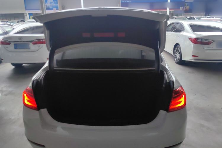 Used BMW 3 Series 2015 320Li Fashion Model