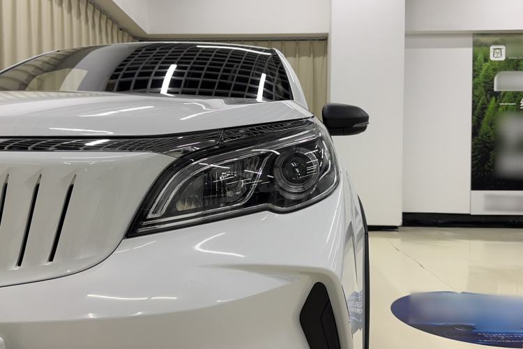 Used Geometry EX3 Kung Fu Cow 2021 Tough Bull Cow Left Front Headlight