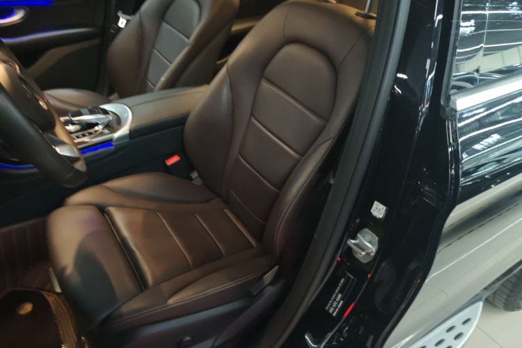 Used Mercedes-Benz GLC 2019 GLC 260 L 4MATIC Dynamic Model