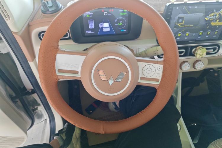 Used Wuling Hongguang MINIEV 2024 3rd Generation 215km Youth Edition Steering Wheel