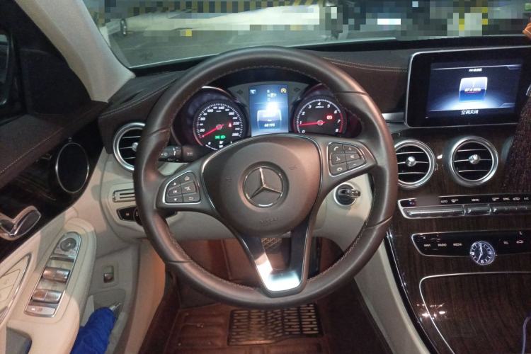 Used Mercedes-Benz C-Class 2015 Facelift C 180 L