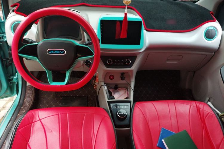 Used JMEV Xiao Qilin 2024 201km Comfort Version Center Console