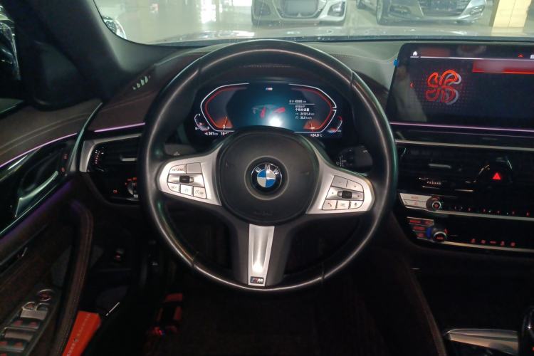 Used BMW 5 Series 2022 Second Facelift 525Li M Sport Package