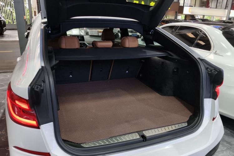 Used BMW 6 Series GT 2019 630i M Sport Package
