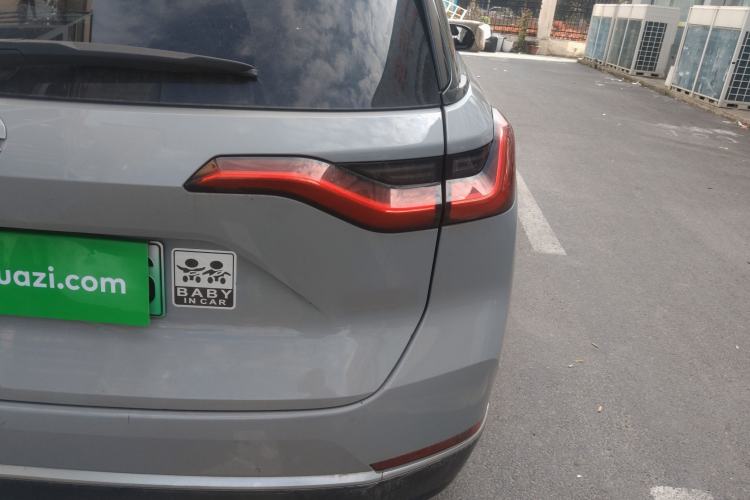 Used Nio ES8 2020 450 km Range 7-Seater Version