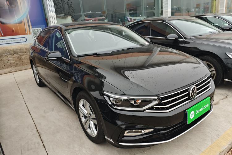 Used Volkswagen Magotan 2025 Zhongxiang Version 280TSI DSG Comfort Edition

