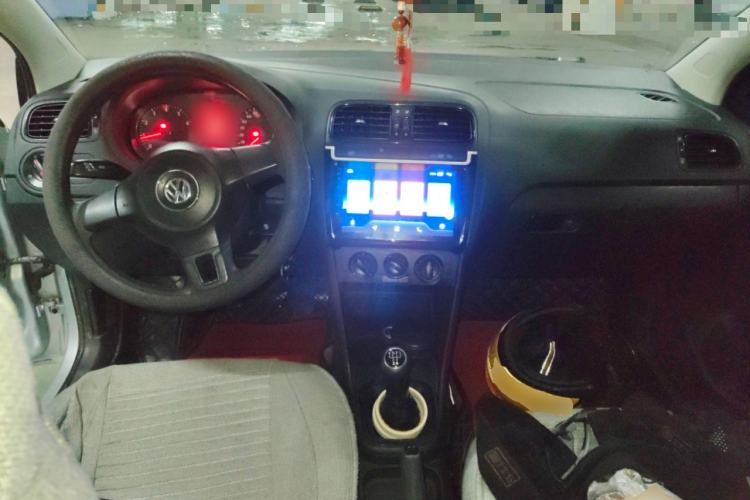 Used Volkswagen Polo 2013 1.4L Manual Fashion Edition