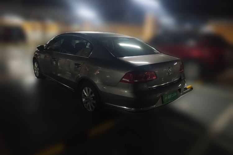 Used Volkswagen Magotan 2015 1.8TSI Advanced Model Rear Left 45 Deg