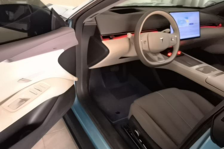 Used Deepal L07 2024 230Max Qiankun Intelligent Driving ADS SE Range-Extended Version Driver Seat