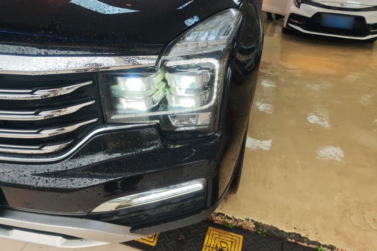 Used GAC Trumpchi GS8 2017 320T Four-Wheel Drive Luxury Smart Connectivity Version (7 Seats) Left Front Headlight