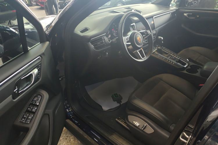 Used Porsche Macan 2018 Macan 2.0T