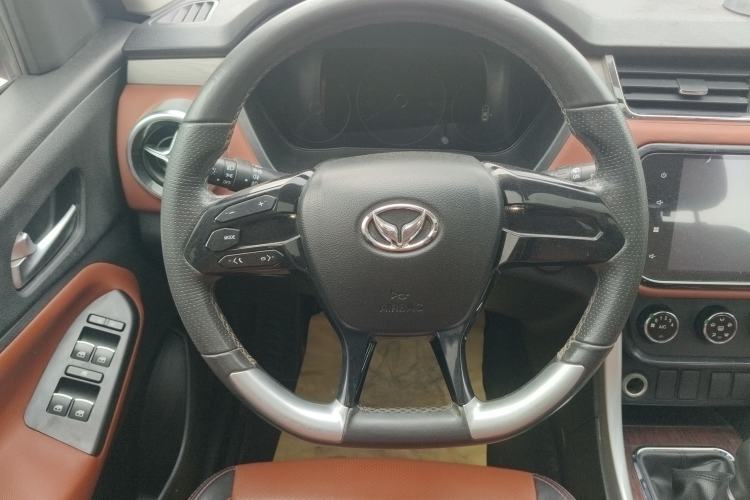 Used HYOSOW S3 2016 S3L 1.5L Manual Premium Edition Steering Wheel