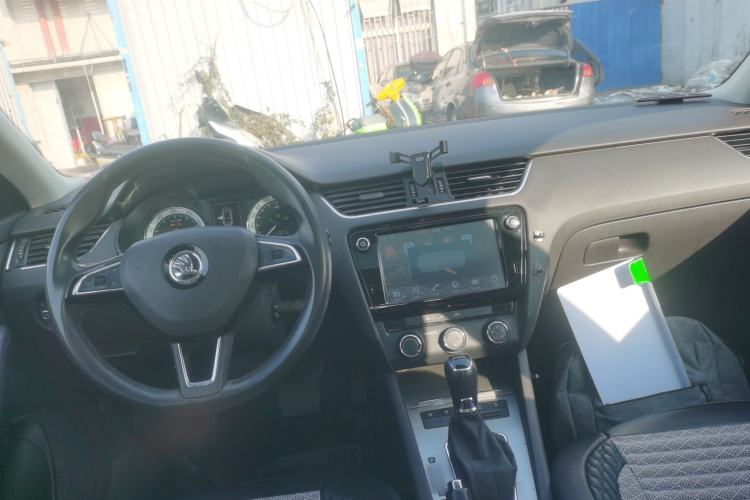 Used Skoda Octavia 2018 TSI280 DSG Luxury Edition