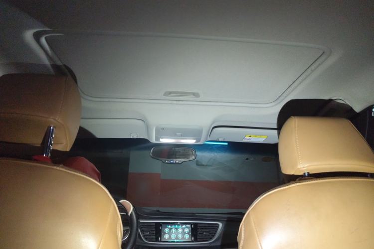 Used Buick Excelle GX 2019 18T Automatic Connected Flagship Version China VI Standard Headliner