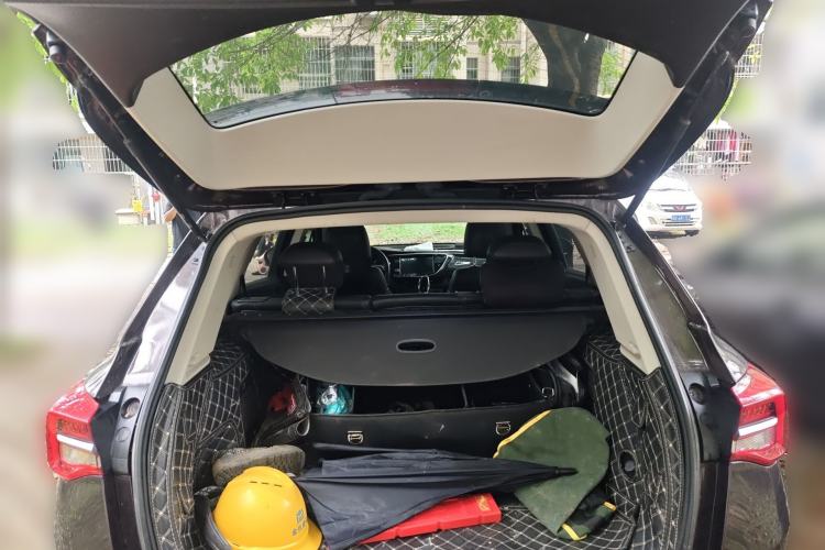 Used Buick Envision 2020 20T Two-Wheel Drive Elite Version Trunk