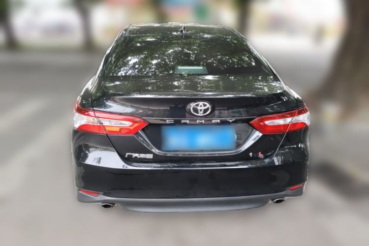 Used Toyota Camry 2022 2.0GVP Premier Edition
