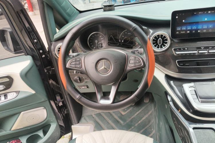 Used Mercedes-Benz Vito 2021 2.0T Business Version 7 Seats