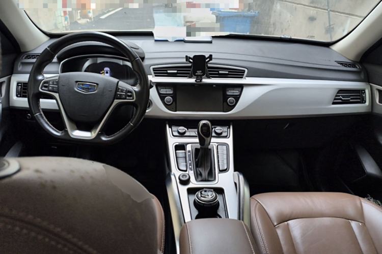 Used Geely Auto Emgrand X7 Sport 2016 1.8TD Automatic ZhiZun Version
