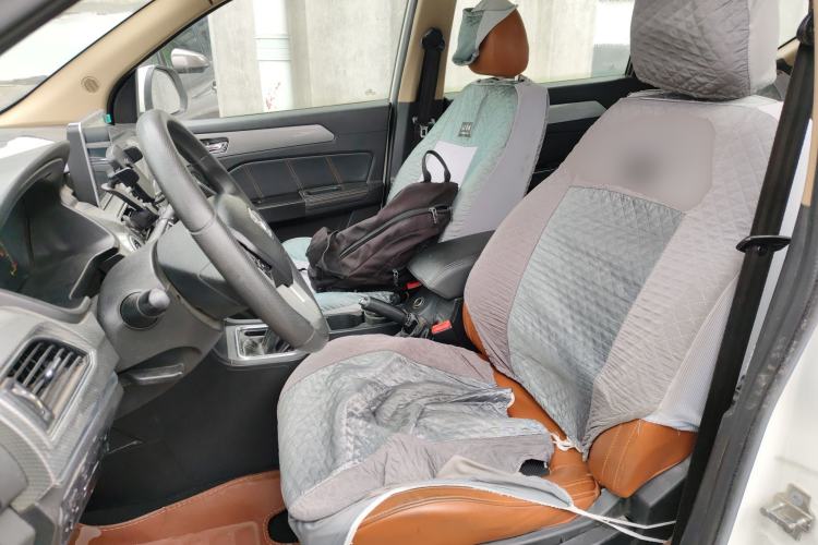 Used BAIC Weiwang M50F 2017 1.5L Comfort Edition Left Front Seat