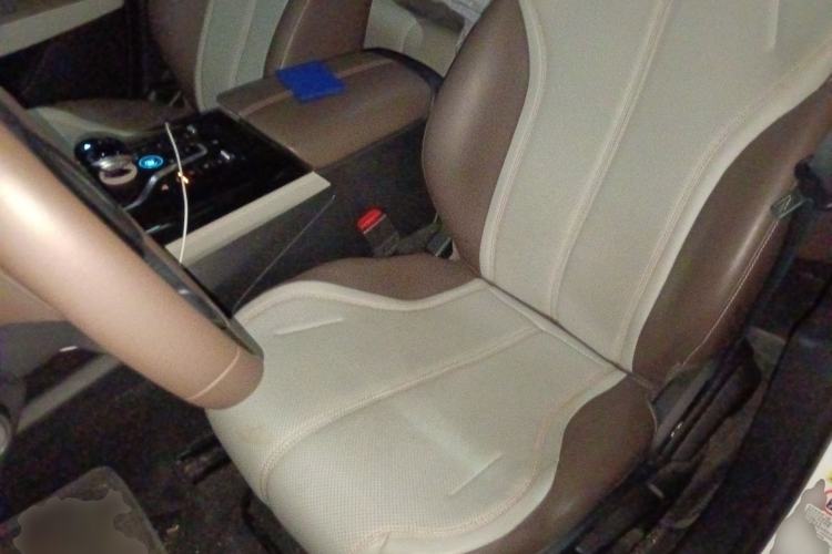 Used BYD Qin PLUS 2024 HONOR Edition DM-i 55KM Leading Model Left Front Seat