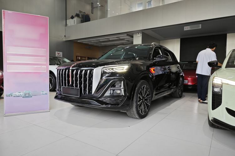 Used Hongqi HS5 2023 2.0T Four-Wheel Drive Flagship Pro Edition Guazi used car, China used car export, Used car for sale, Used  cars, Cheapest cars for sale