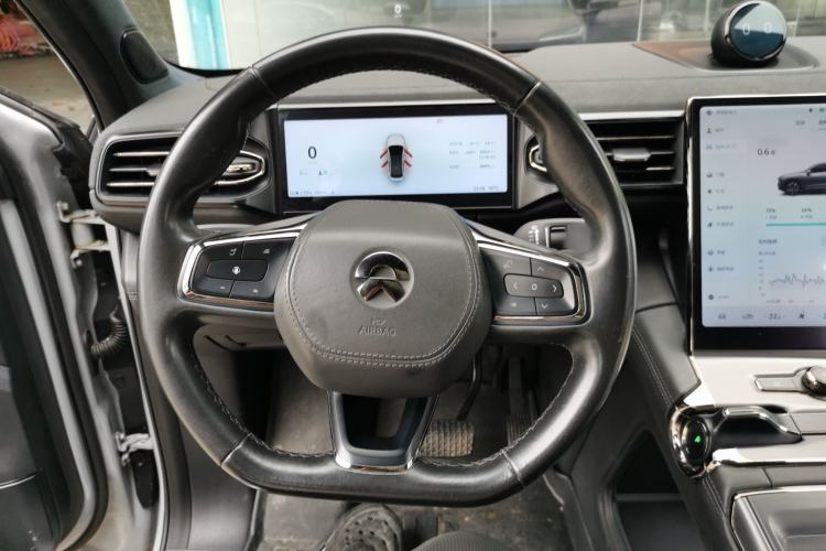 Used Nio EC6 2020 615 km Performance Edition Steering Wheel
