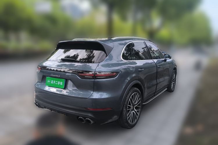 Used Porsche Cayenne 2018 Cayenne 3.0T Rear Right 45 Deg