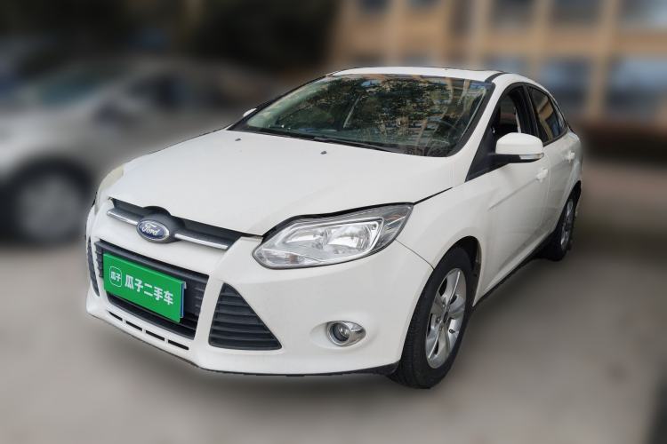 Used Ford Focus 2012 Sedan 1.6L Manual Fashion Edition